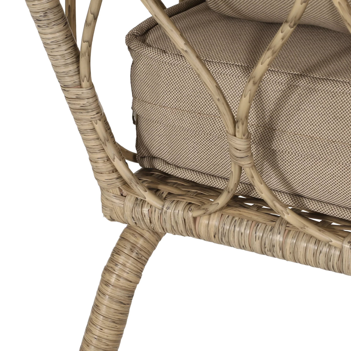 with Montserrat Brown Outdoor Wicker Seater 4 Cushions, Light and Set Beige Chat