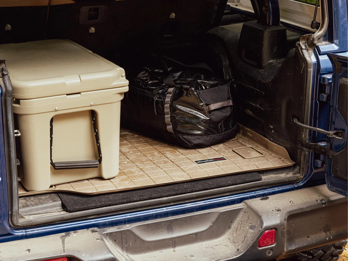 '- Toyota WeatherTech Black Trunk with Camry Cargo Solara, compatible Camry Trunk Liner