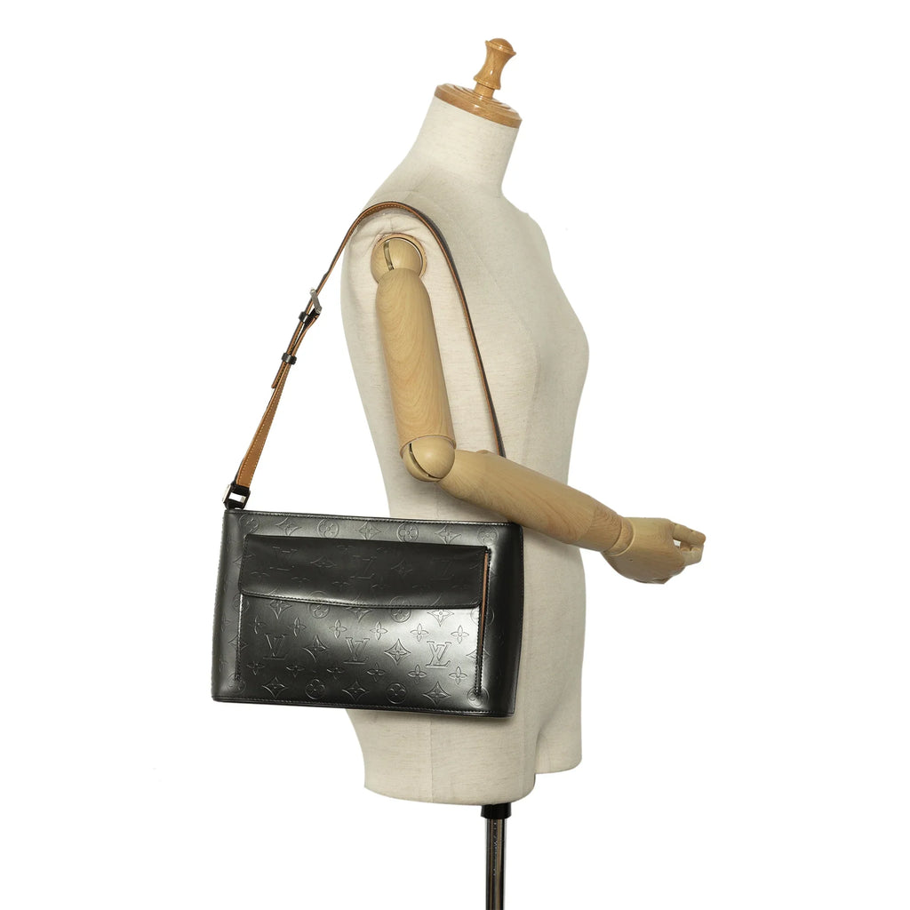 Leather Calf Shoulder (Good) Vuitton Bag Authenticated Monogram Gray Alston Pre-Owned Mat Louis Unisex