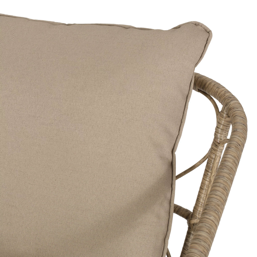 with Montserrat Brown Outdoor Wicker Seater 4 Cushions, Light and Set Beige Chat