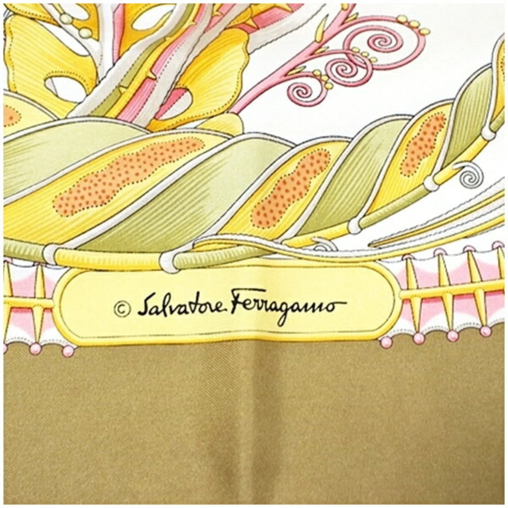 (Good) Scarf FERRAGAMO Salvatore Ferragamo Pattern Muffler Beige Women's Pre-Owned Fish Silk SALVATORE