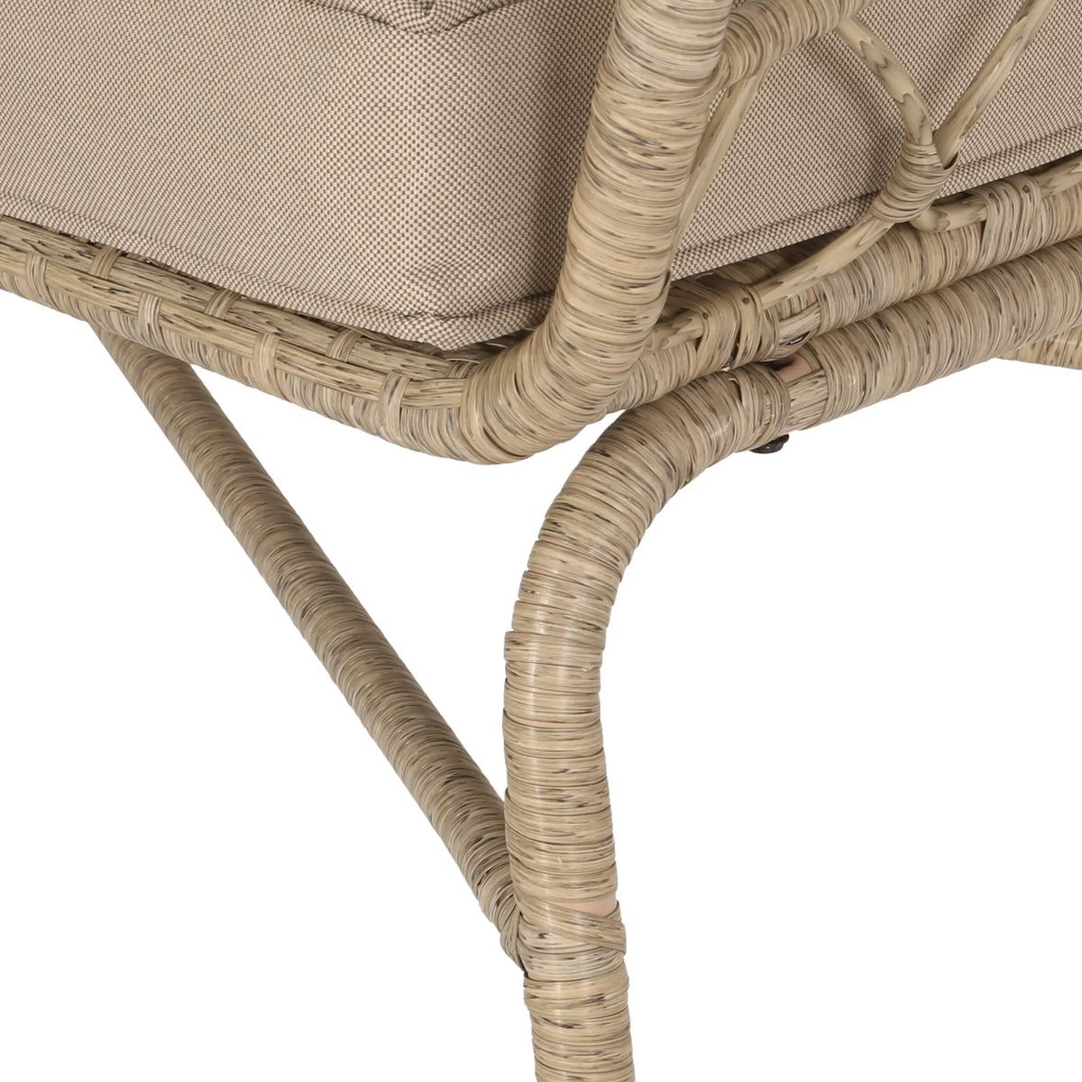 with Montserrat Brown Outdoor Wicker Seater 4 Cushions, Light and Set Beige Chat