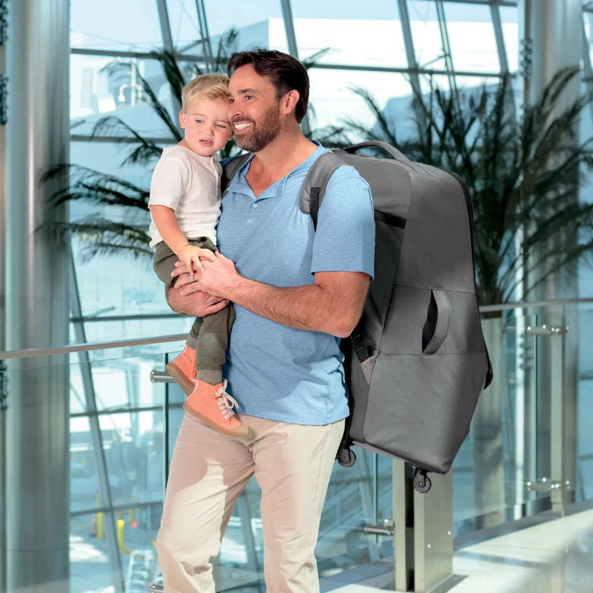 Travel Wheels with Backpack Spinner Car Anthracite Seat Straps Chicco and Bag - (Grey)