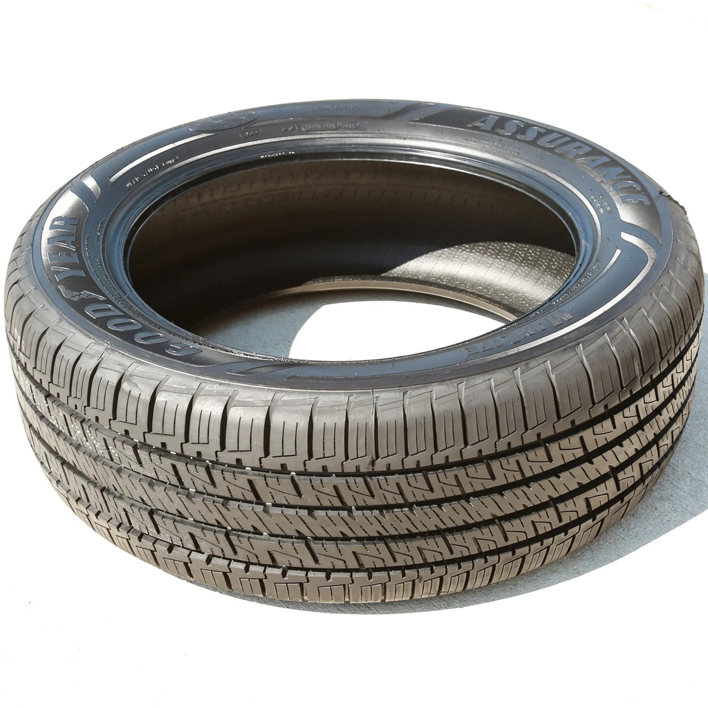 Tire 2016-18 Ford Titanium, EX-T MaxLife XL Assurance 2012-18 All Season A/S Civic 95V 215/50R17 Honda Fits: Goodyear Focus