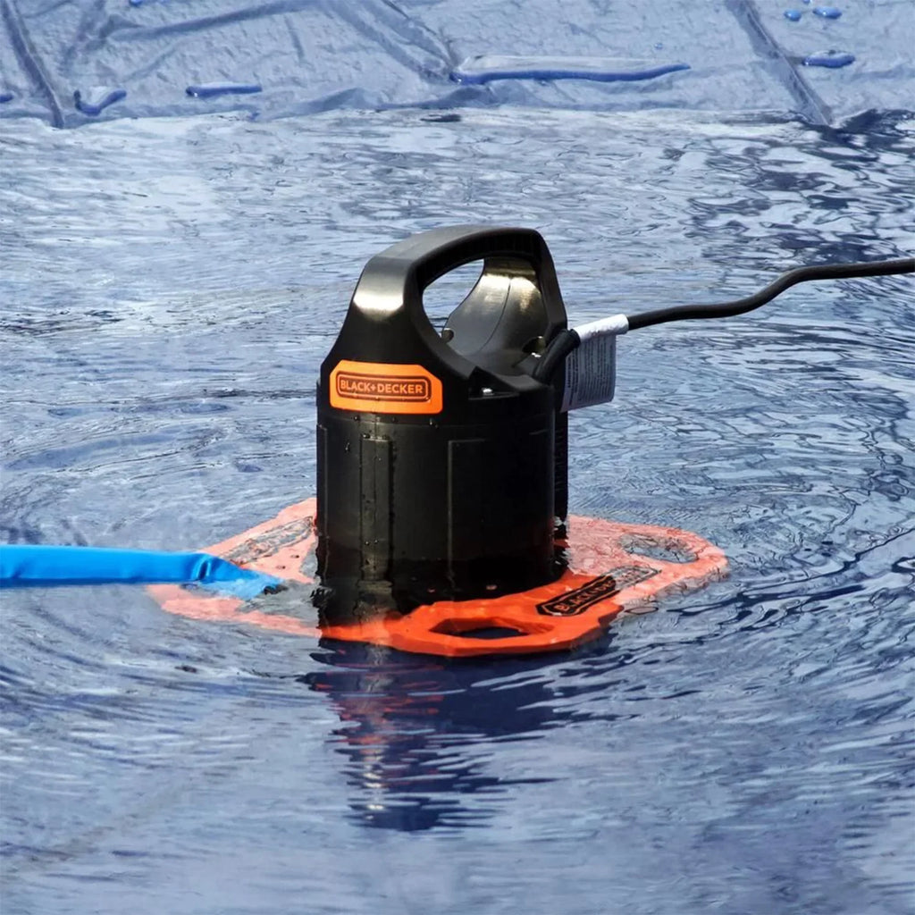 Submersible 1500 GPH Black+Decker Pump Hose with Pool Automatic Discharge Cover